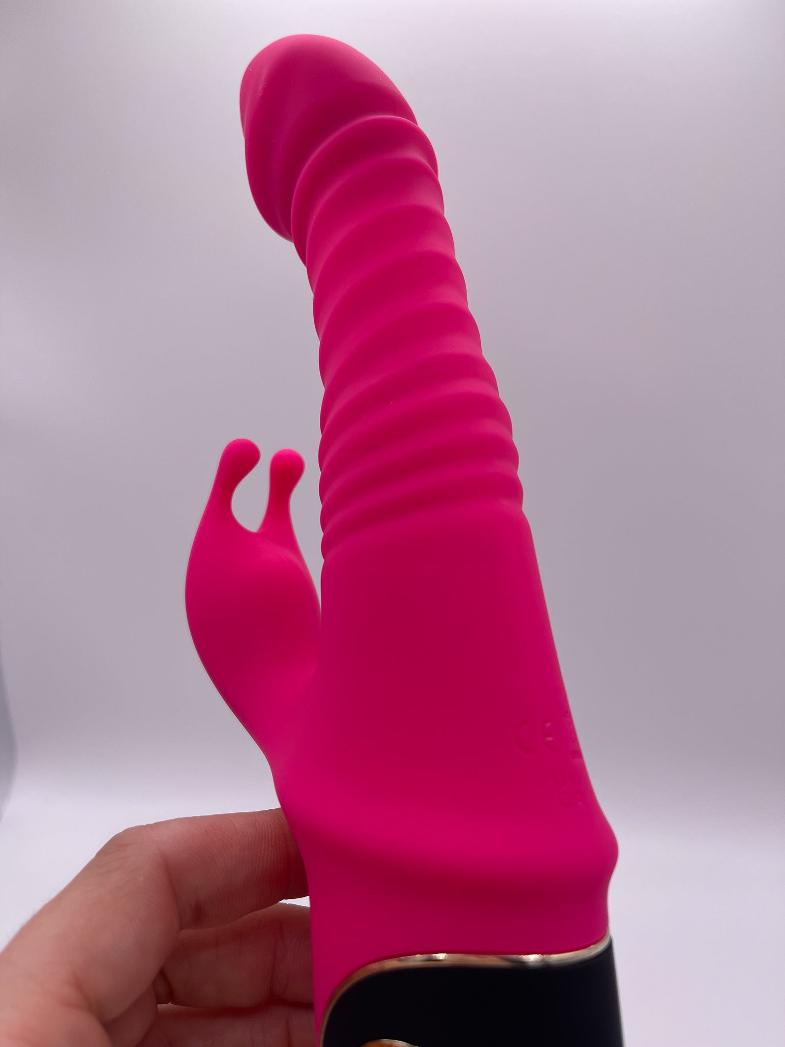 Thrusting Vibrator